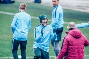 Jiuyou -托特纳姆热刺s富勒姆