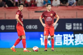 九游在线注册 -包含意甲转会期再迎强敌，广州队单刀错失，主帅态度——气氛紧张，资深球员宣示担当的词条