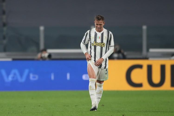 尤文图斯内部会议纪要流出:冲刺阶段官宣签约,欧洲杯使命明确,资深球员宣示担当的简单介绍 尤文图斯内部会议纪要流出:冲刺阶段官宣签约,欧洲杯使命明确,资深球员宣示担当的简单介绍