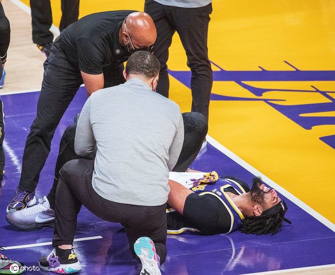  阿森纳vs埃因霍温回放 -九球官网直播