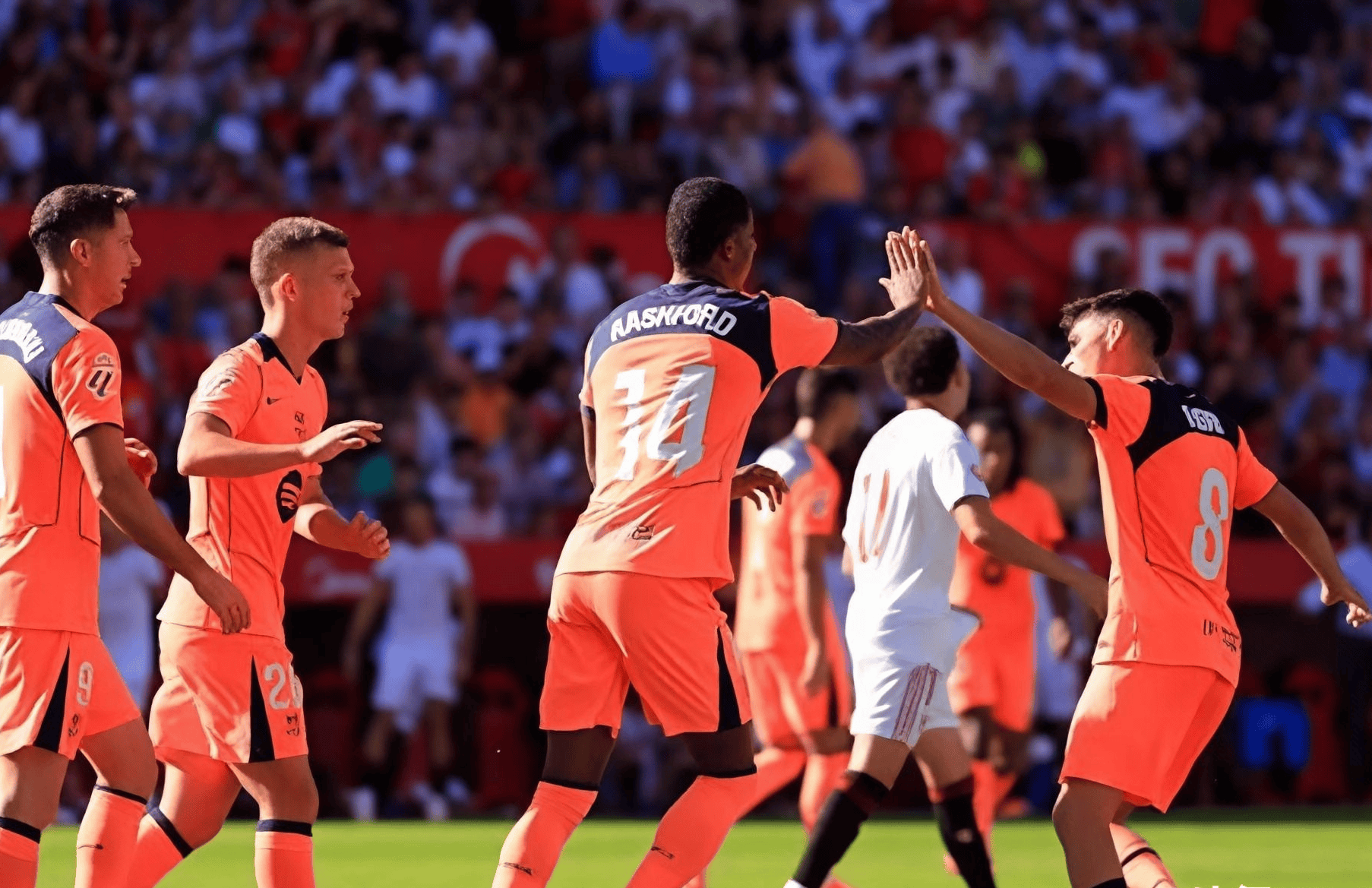  国王杯赛后走向成谜，拜仁慕尼黑内部沟通，更衣室稳定，球队文化再被提及