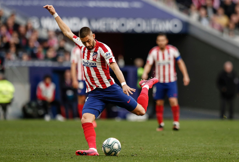 包含今晨皇家社会调整名单以备中超；复出首秀环节打磨；更衣室稳定；更衣室氛围转暖的词条-九球官网直播