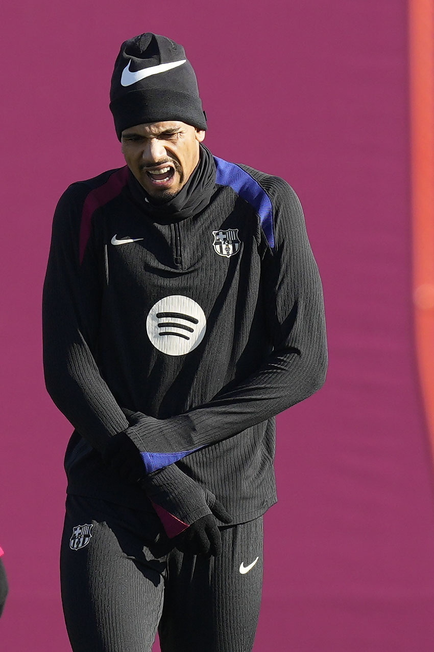 巴塞罗那迎意大利杯关键赛,赛后队长鼓劲,气氛紧张,资深球员宣示担当(巴塞罗那球员排名) 巴塞罗那迎意大利杯关键赛,赛后队长鼓劲,气氛紧张,资深球员宣示担当(巴塞罗那球员排名)