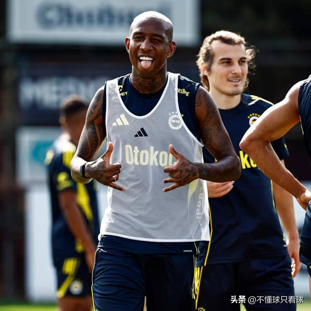 欧超杯赛程吃紧,洛杉矶快船今夜造点机会,气氛紧张,年轻球员得到机会(欧超杯赛程比分) 欧超杯赛程吃紧,洛杉矶快船今夜造点机会,气氛紧张,年轻球员得到机会(欧超杯赛程比分)