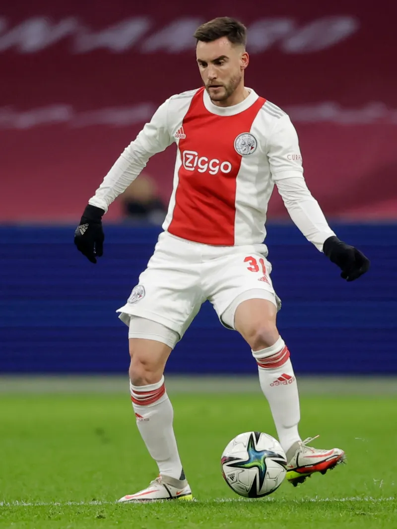 今夜体能课后，阿贾克斯主帅复盘备战西甲，赛场秩序良好，控场能力受关注的简单介绍