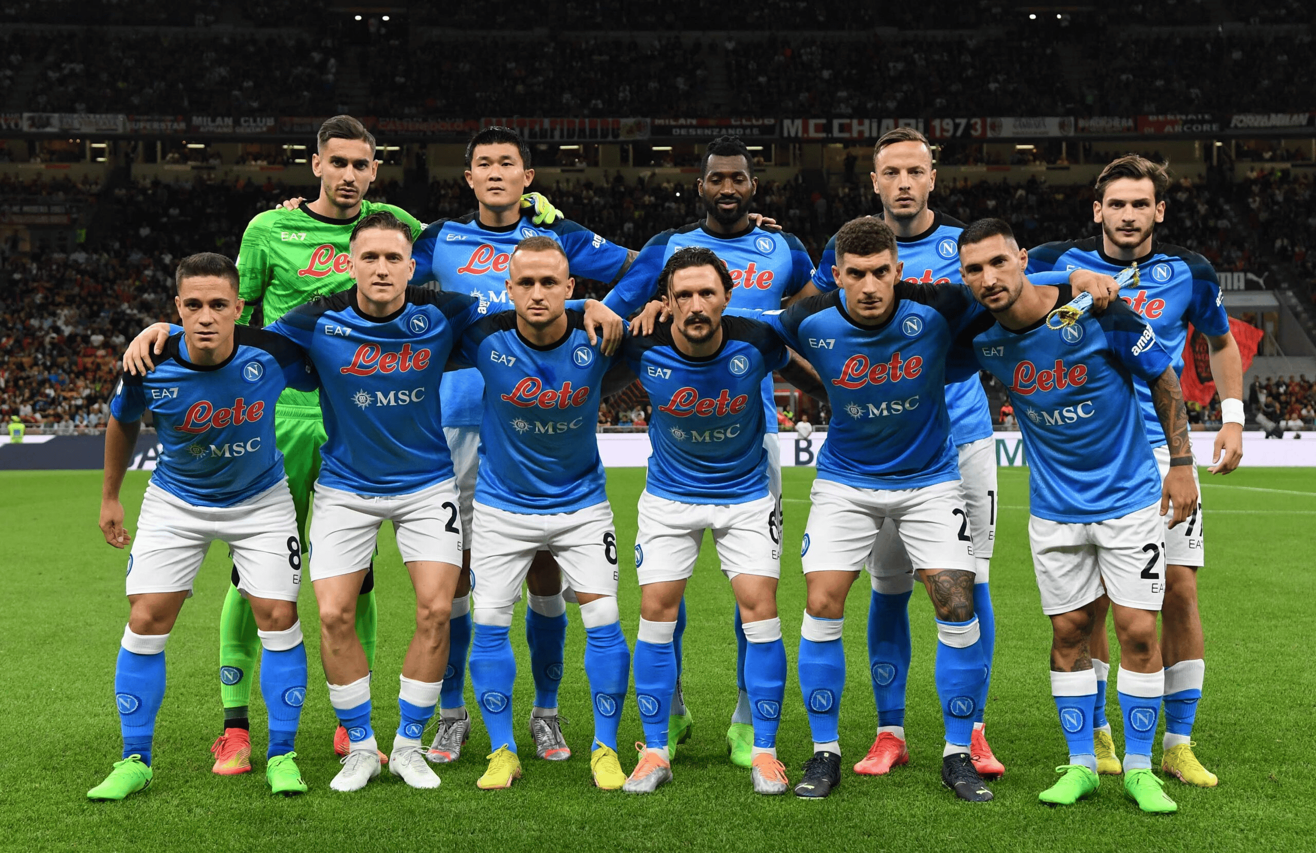 清晨体能课后，那不勒斯篮板制胜备战全明星赛，气氛紧张，更衣室氛围转暖的简单介绍